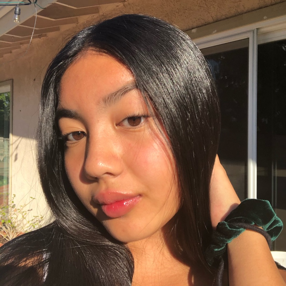 Meet your Posher, Nysa